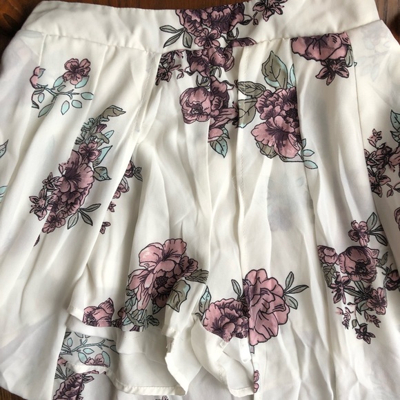 Floor length skirt w/ shorts - Picture 2 of 4